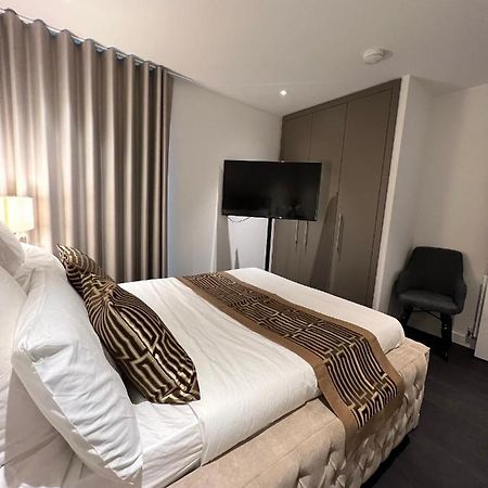 לונדון Staycity One Bedroom Luxury Apartment מראה חיצוני תמונה