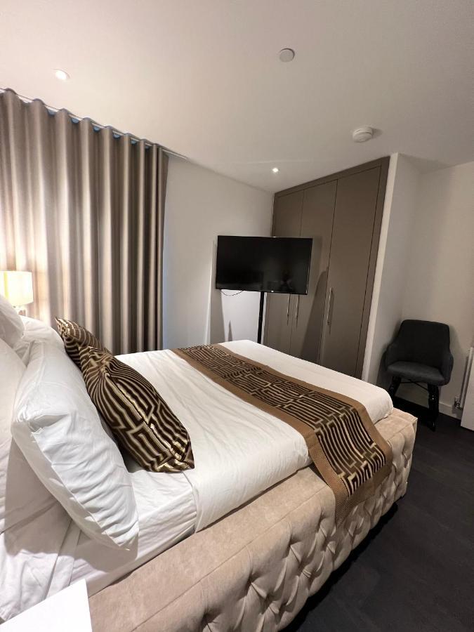 לונדון Staycity One Bedroom Luxury Apartment מראה חיצוני תמונה